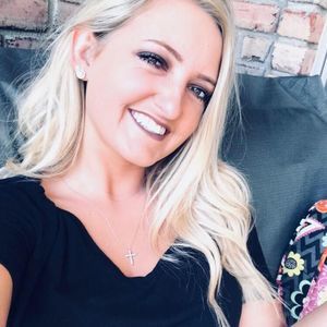 Meet your Posher, Kara